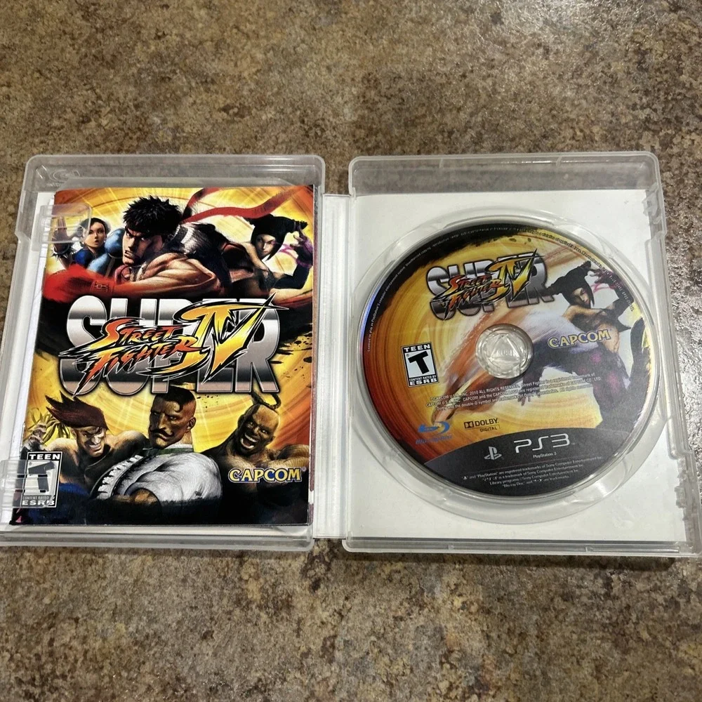 Super Street Fighter 4 (PlayStation 3, 2010) PS3 Complete in Box CIB